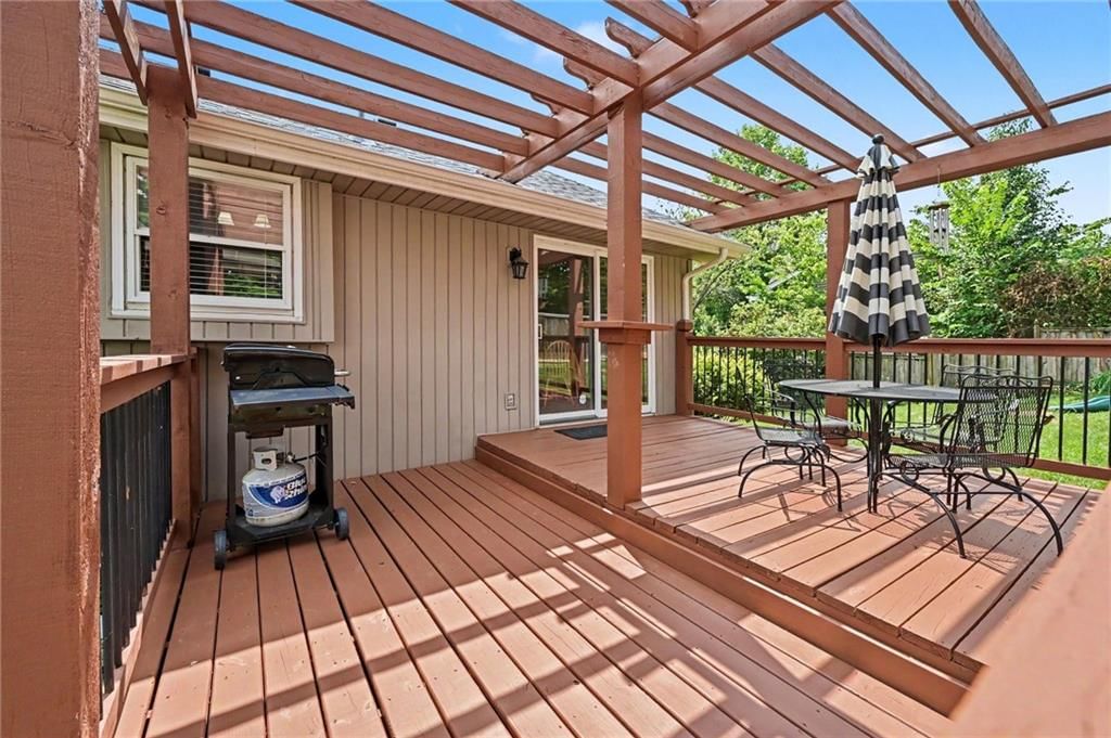 8626 N Wayland Avenue — photo 24