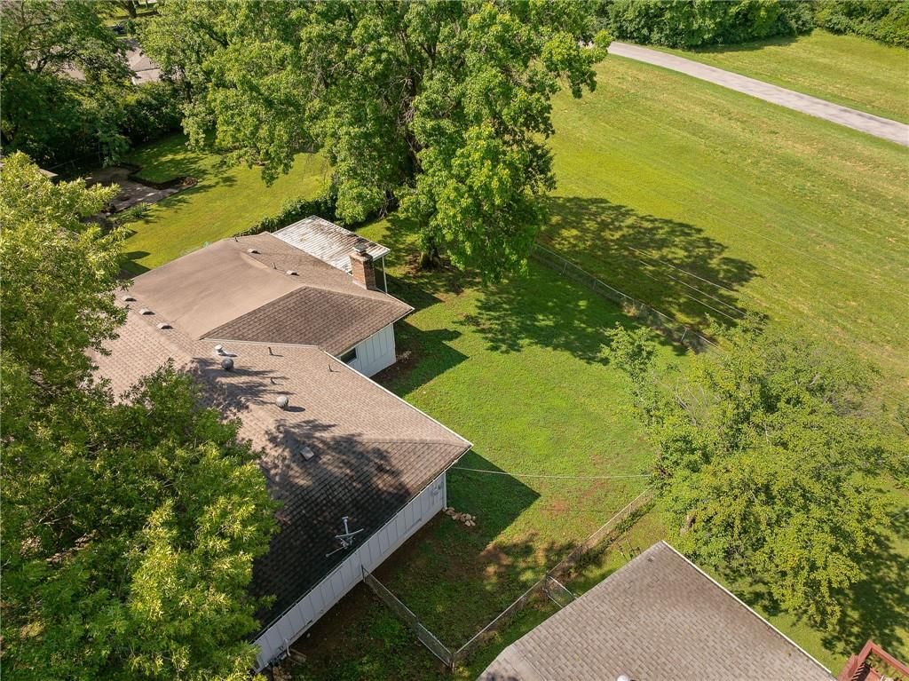 10450 College Avenue — photo 48