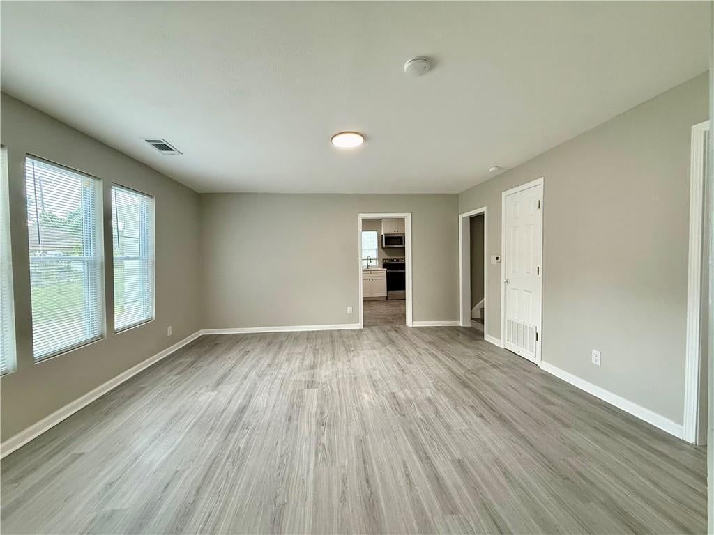 1216 S Cedar Street — photo 6
