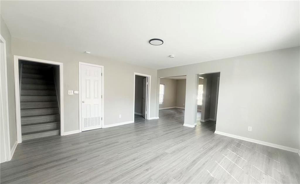 1216 S Cedar Street — photo 8