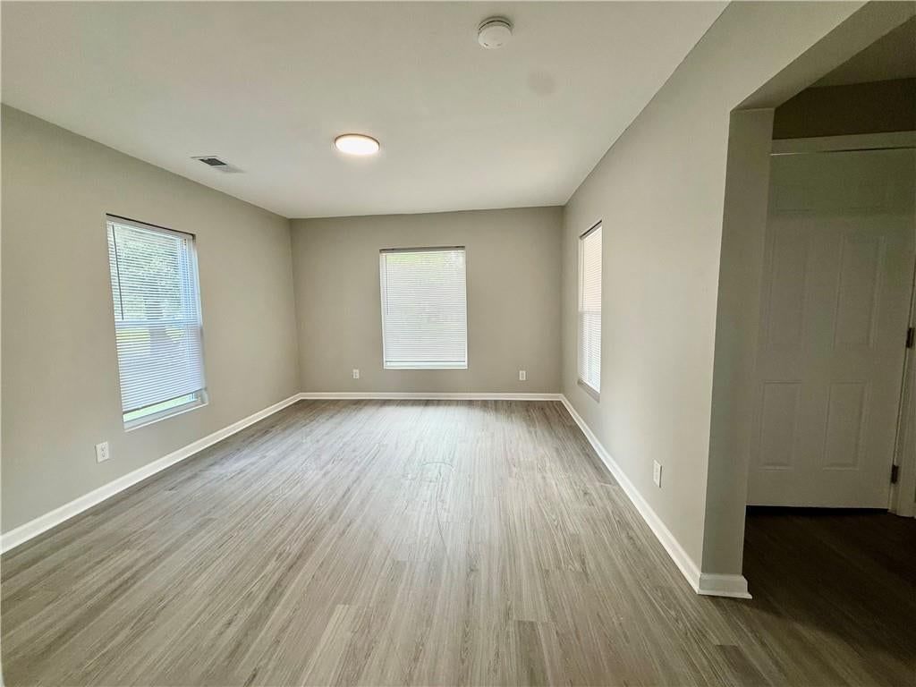 1216 S Cedar Street — photo 12