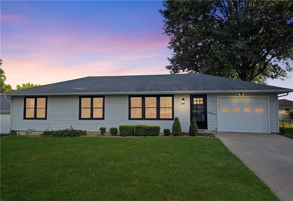 619 W 30th Street, Higginsville, MO