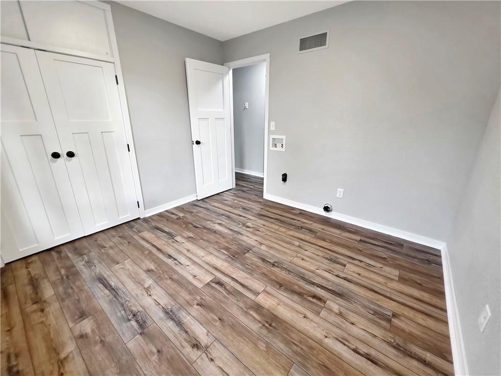 619 W 30th Street — photo 17