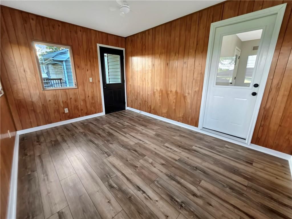 619 W 30th Street — photo 29