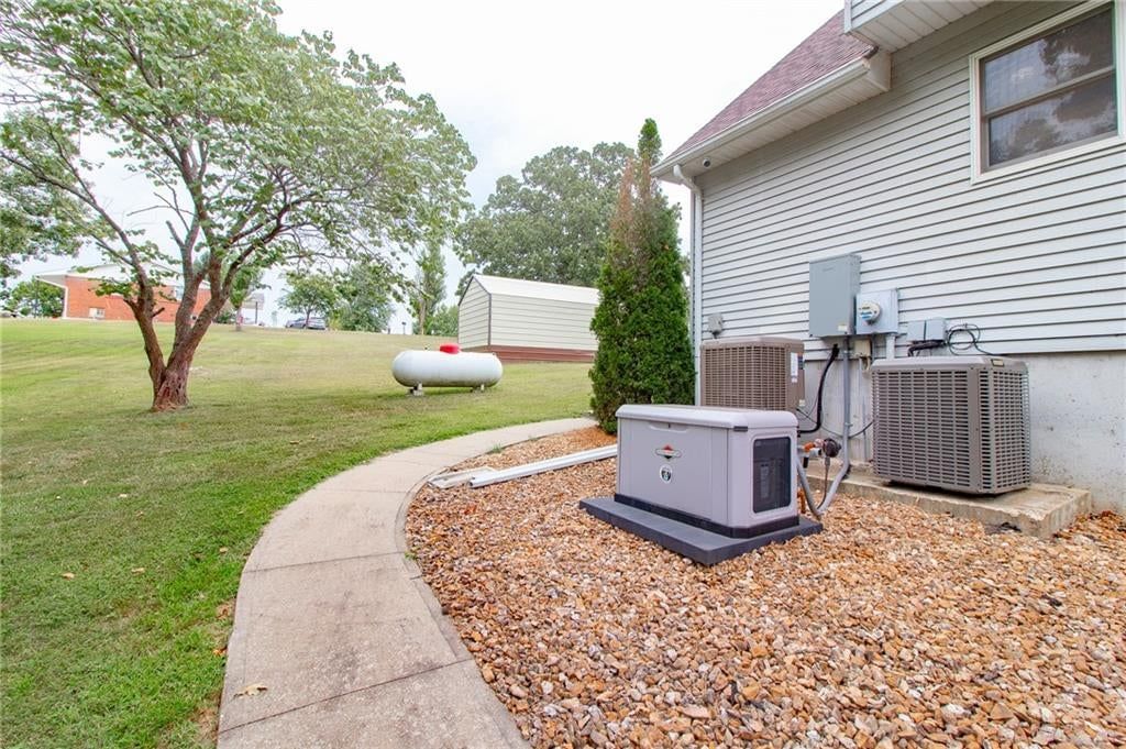 1519 Shady Lane — photo 45