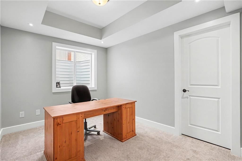 5540 Maple Street — photo 40
