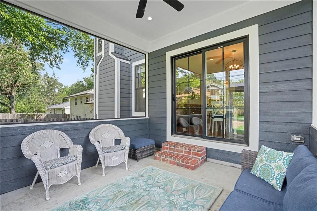 5540 Maple Street — photo 41