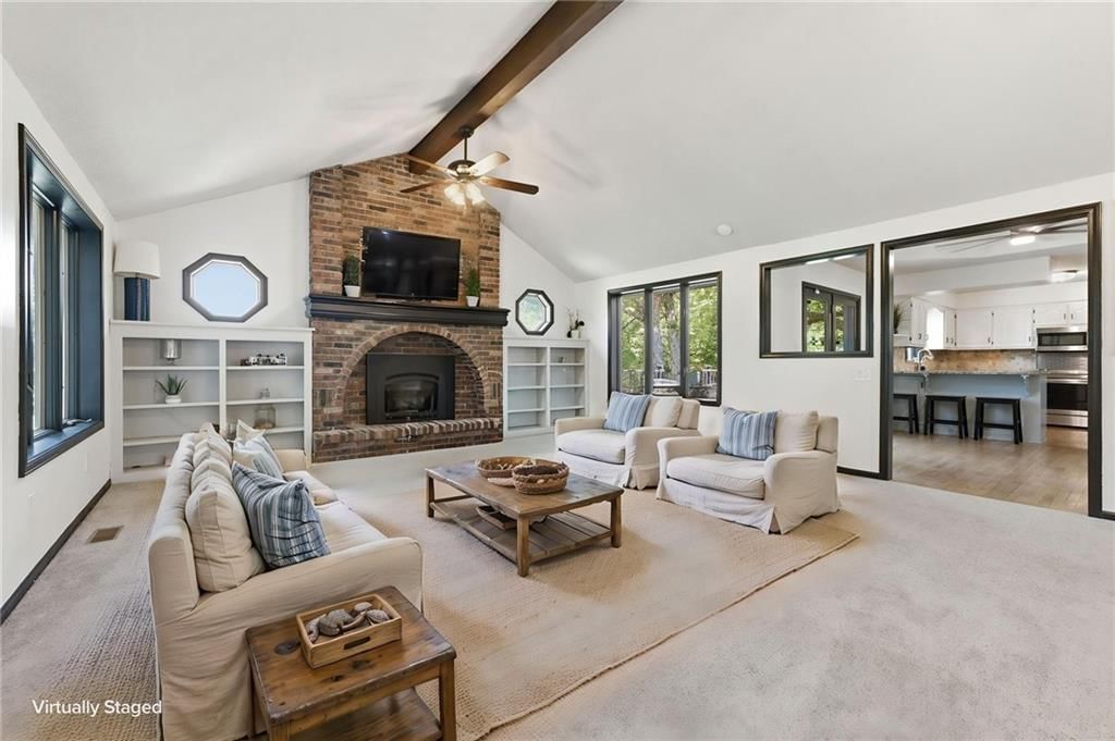 1116 W Hubach Hill Road — photo 9