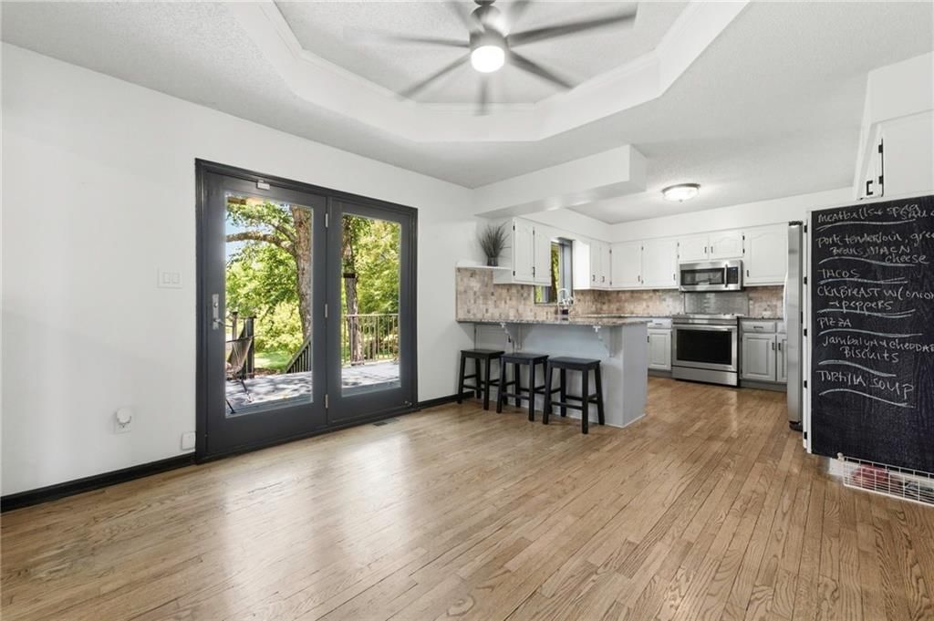1116 W Hubach Hill Road — photo 12
