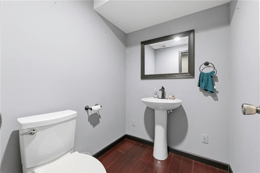 1116 W Hubach Hill Road — photo 33