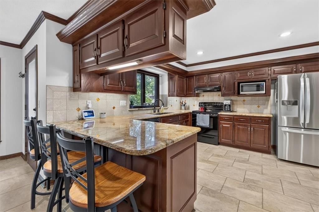 22 NE Bayview Drive — photo 9