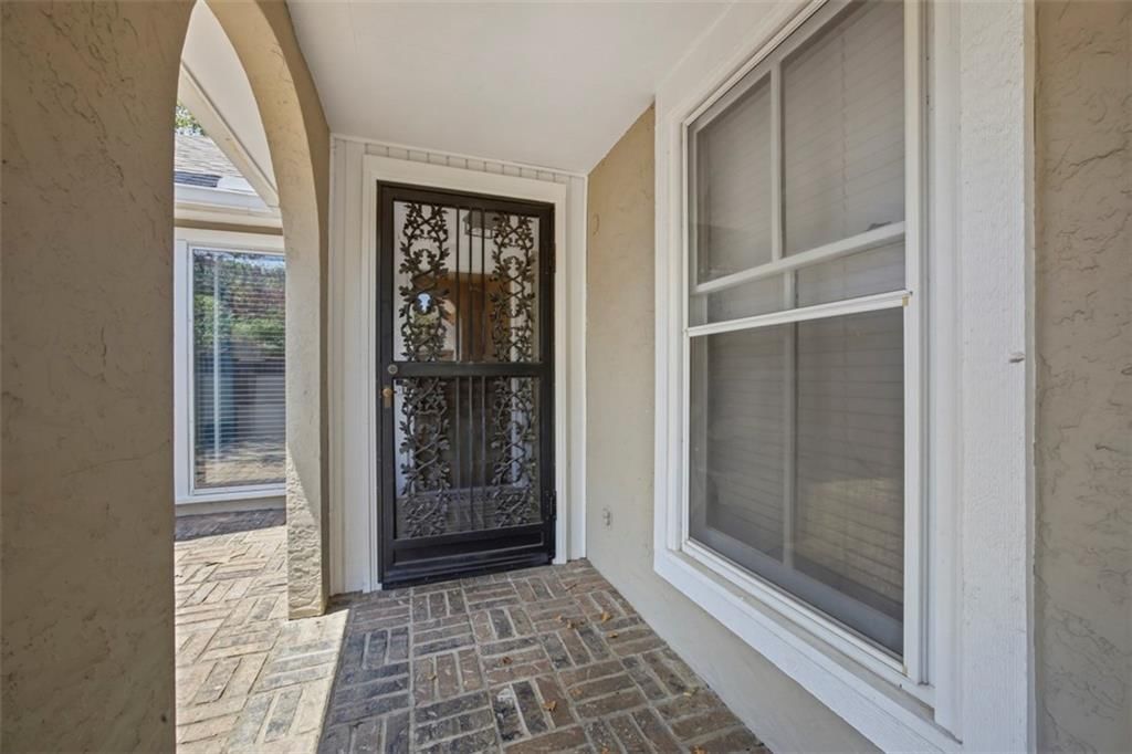 9726 Reeder Street — photo 8