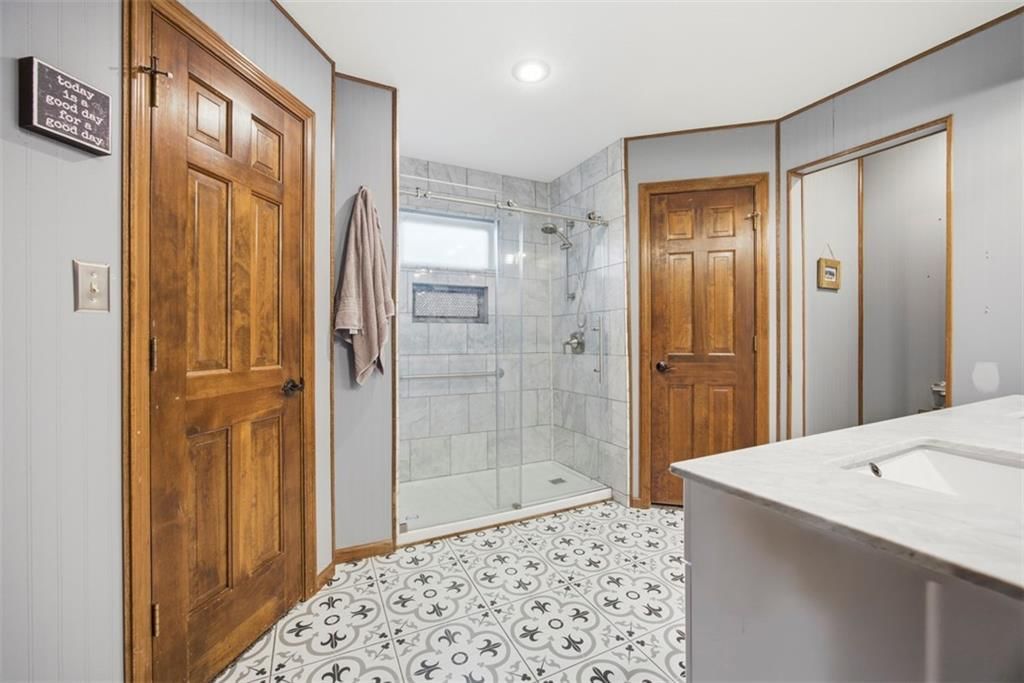 9726 Reeder Street — photo 19