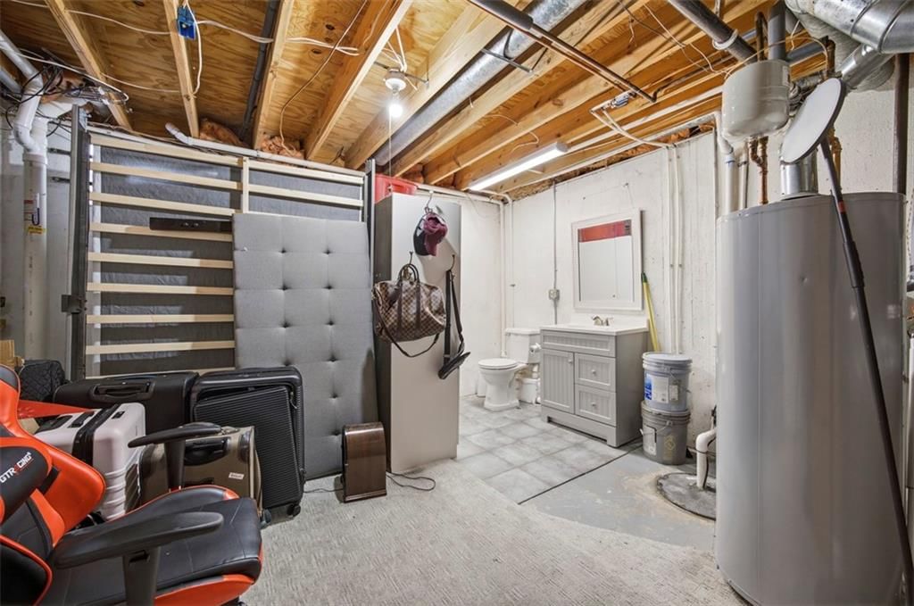 9726 Reeder Street — photo 36