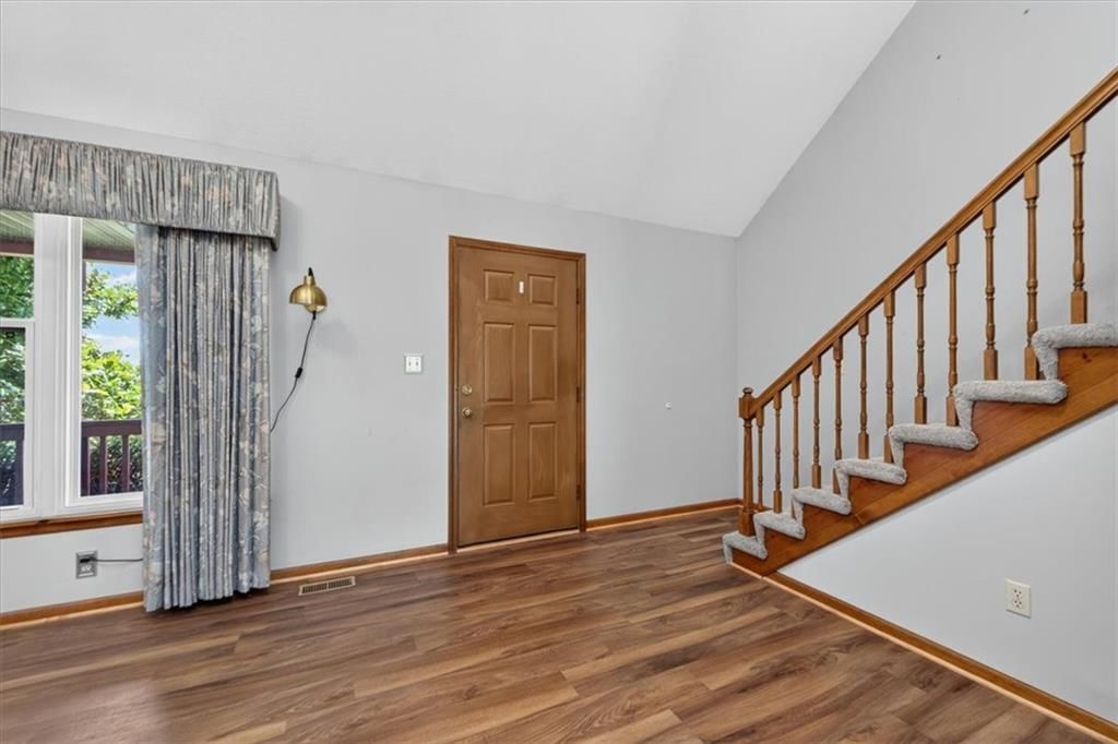 16404 GUDGELL Court — photo 10
