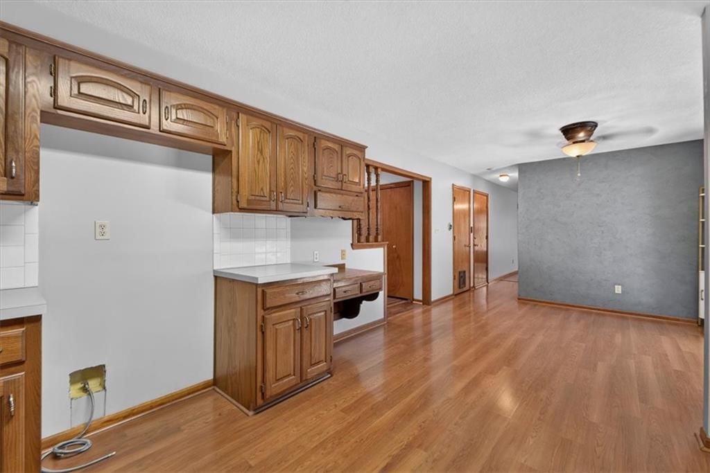 16404 GUDGELL Court — photo 25
