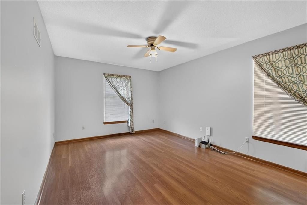16404 GUDGELL Court — photo 28