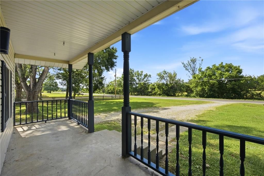 2278 Jayhawk Road — photo 4