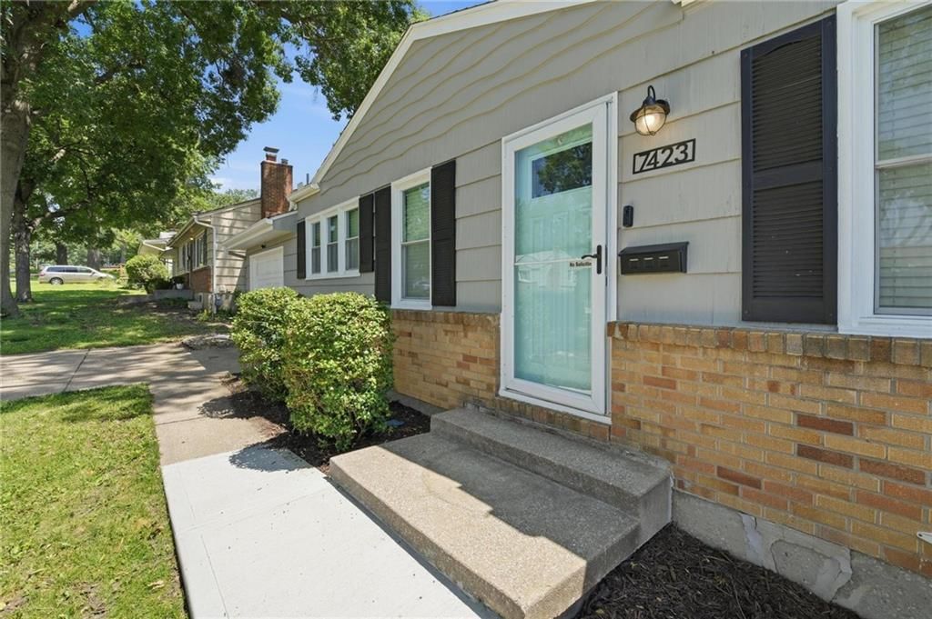7423 Glenwood Lane — photo 37
