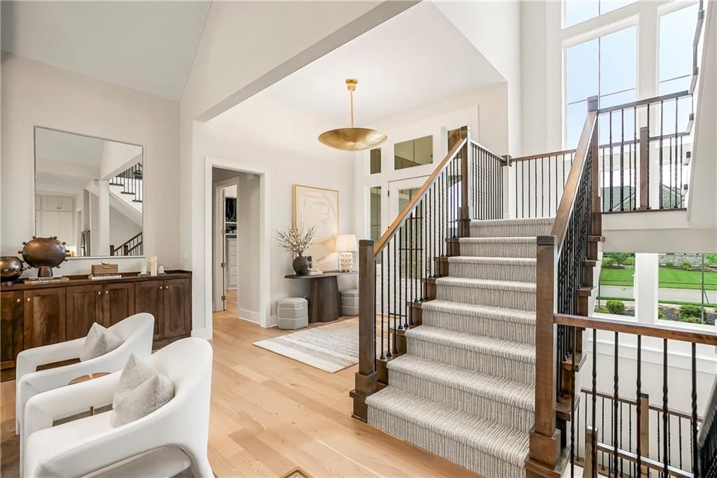 17220 Goddard Street — photo 4
