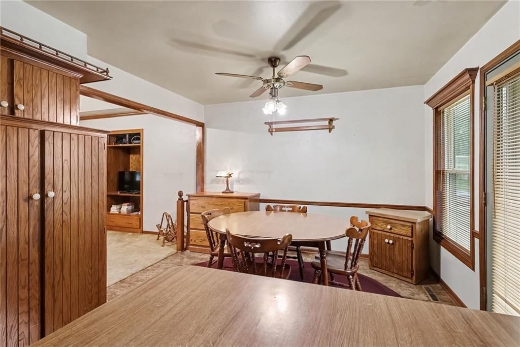605 SE Westwind Drive — photo 12