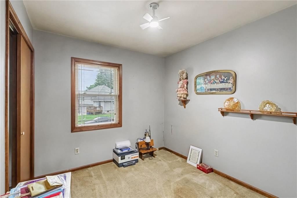 605 SE Westwind Drive — photo 14