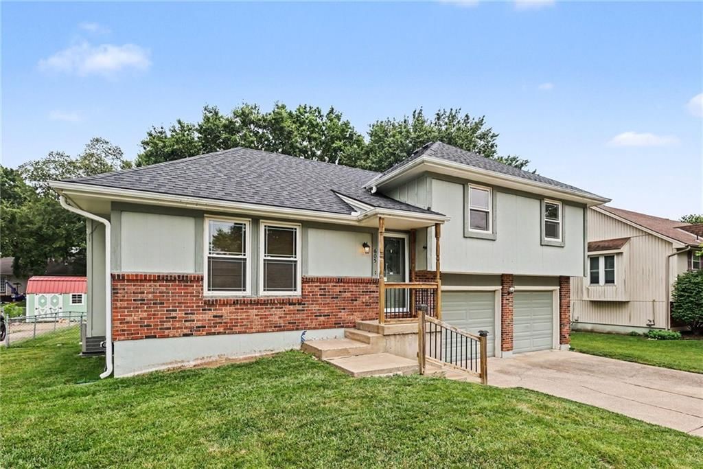 605 SE Westwind Drive — photo 24