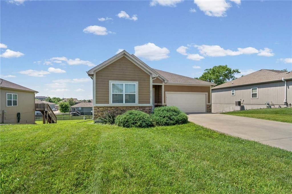 26165 W 141st Court — photo 3