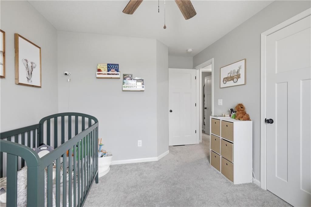 900 Crestwood Drive — photo 19