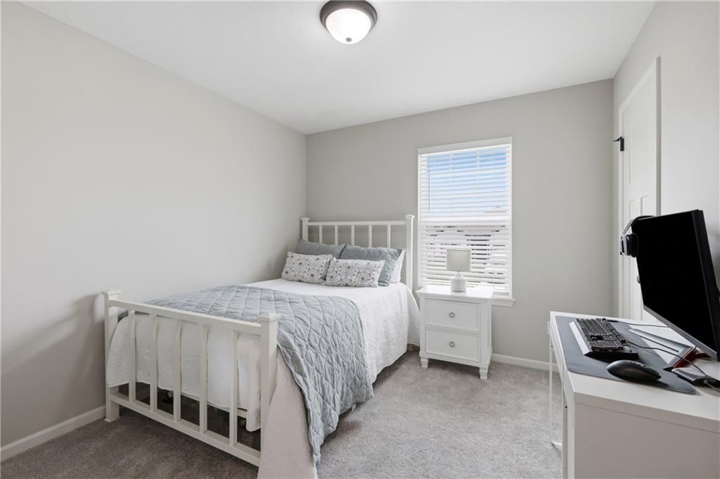 900 Crestwood Drive — photo 21
