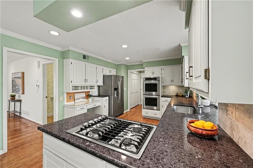 4530 W 90th Street — photo 10