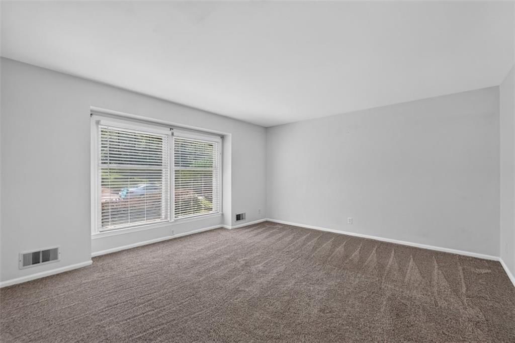 9200 Wyandotte Street — photo 8