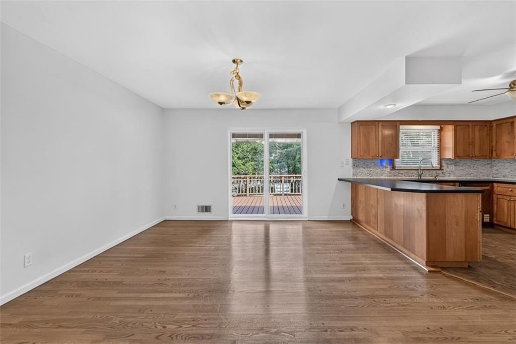9200 Wyandotte Street — photo 12