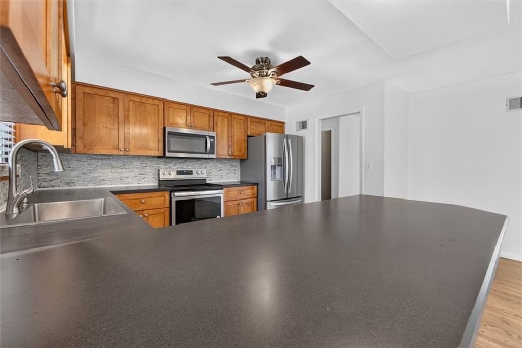 9200 Wyandotte Street — photo 16