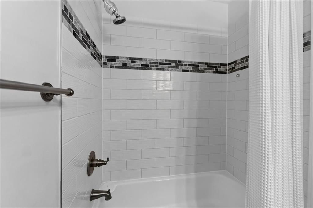 9200 Wyandotte Street — photo 20