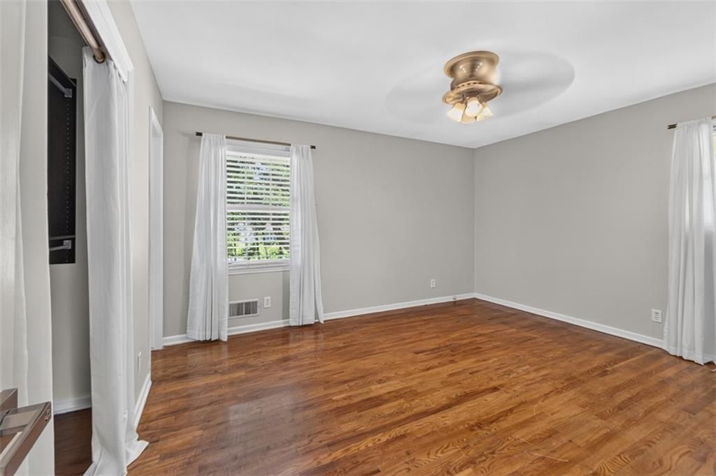 9200 Wyandotte Street — photo 21