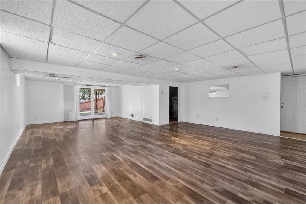 9200 Wyandotte Street — photo 34