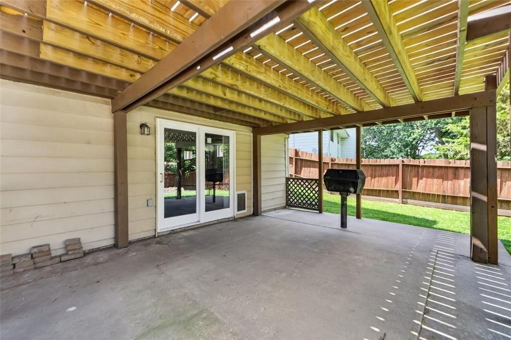 9200 Wyandotte Street — photo 49