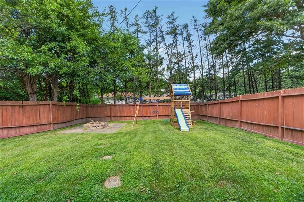 9200 Wyandotte Street — photo 50