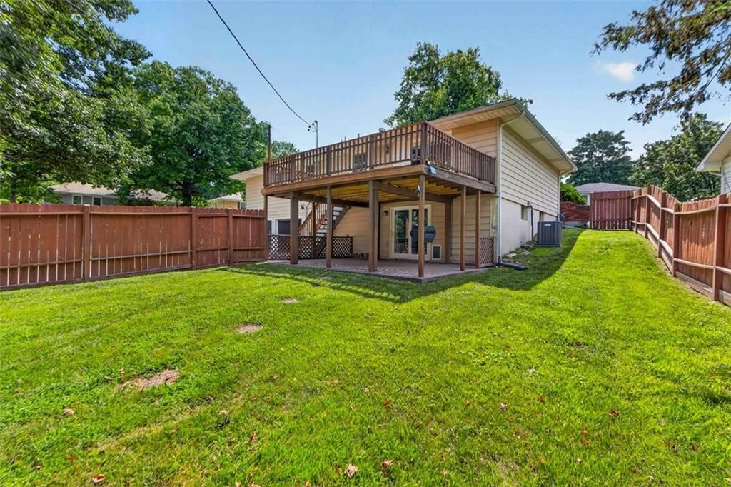 9200 Wyandotte Street — photo 52