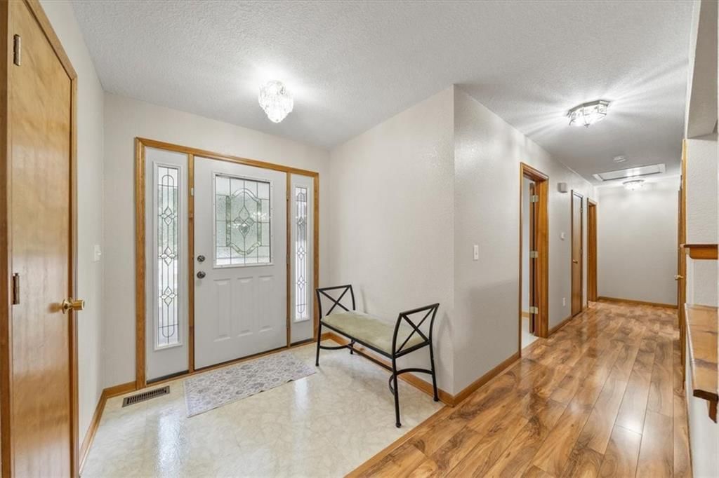 609 Main Street — photo 3