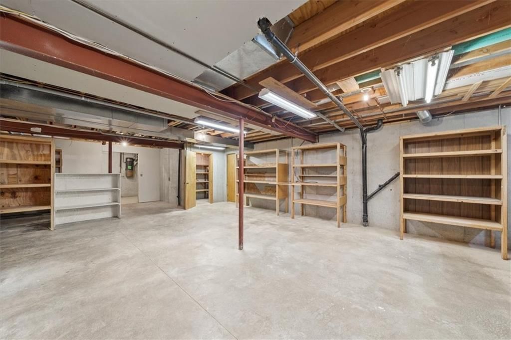 609 Main Street — photo 33