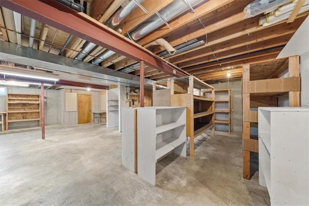 609 Main Street — photo 37