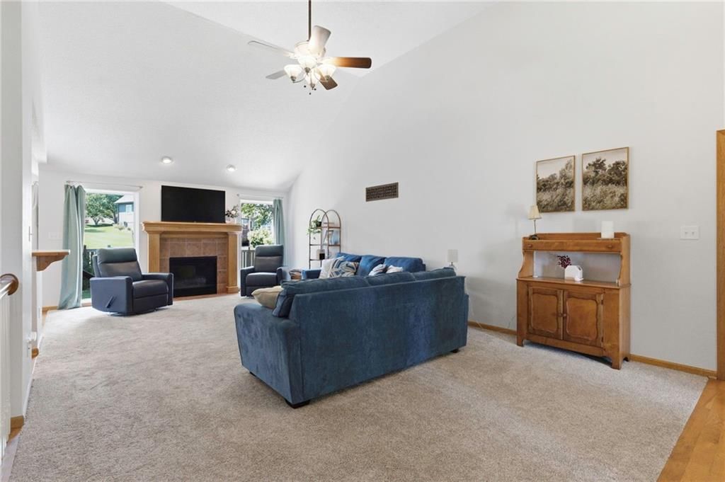 1824 S Aztec Avenue — photo 8