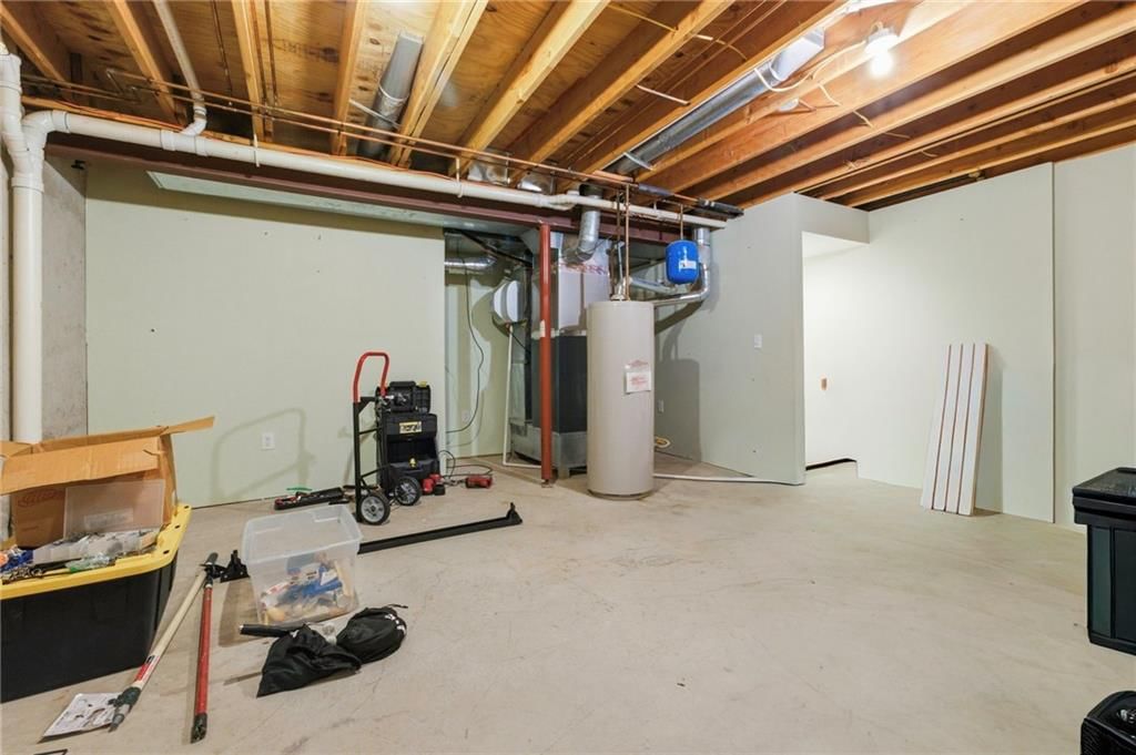 1824 S Aztec Avenue — photo 32