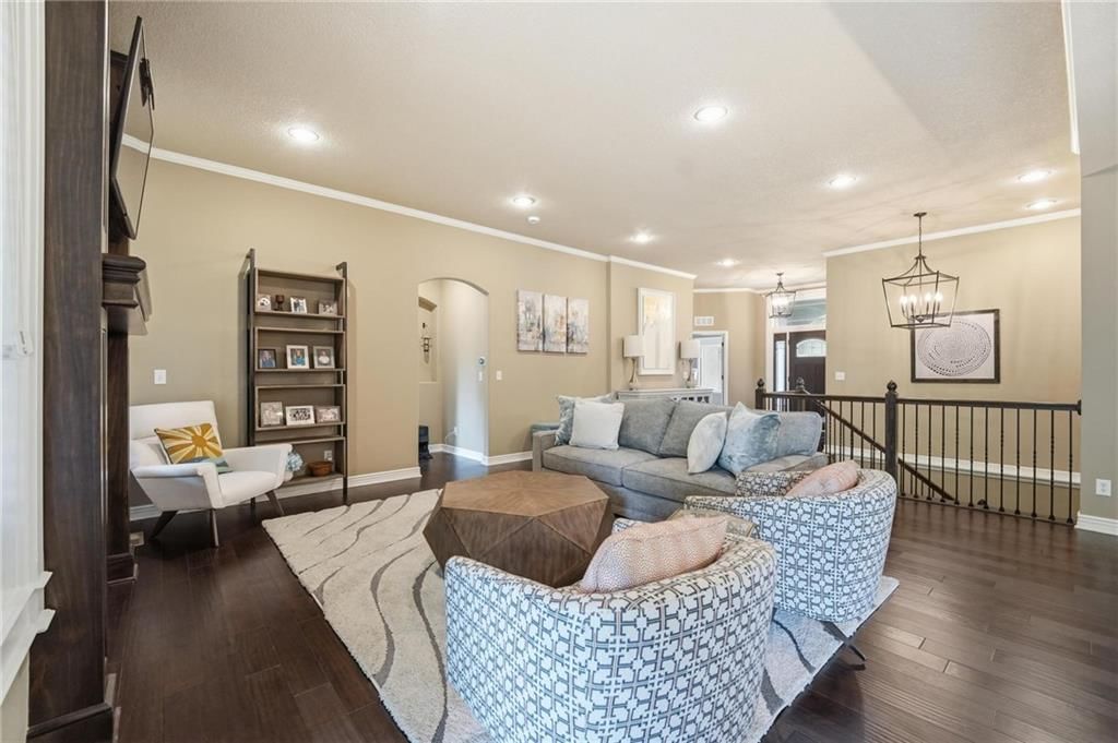 404 SE Mill Creek Drive — photo 13