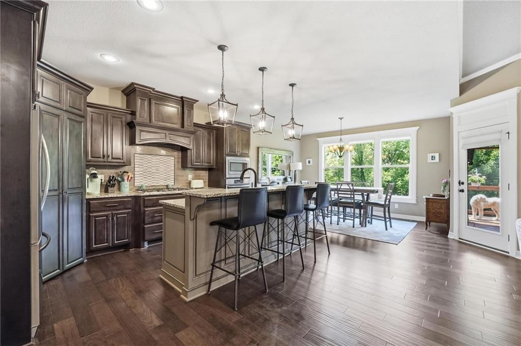404 SE Mill Creek Drive — photo 19