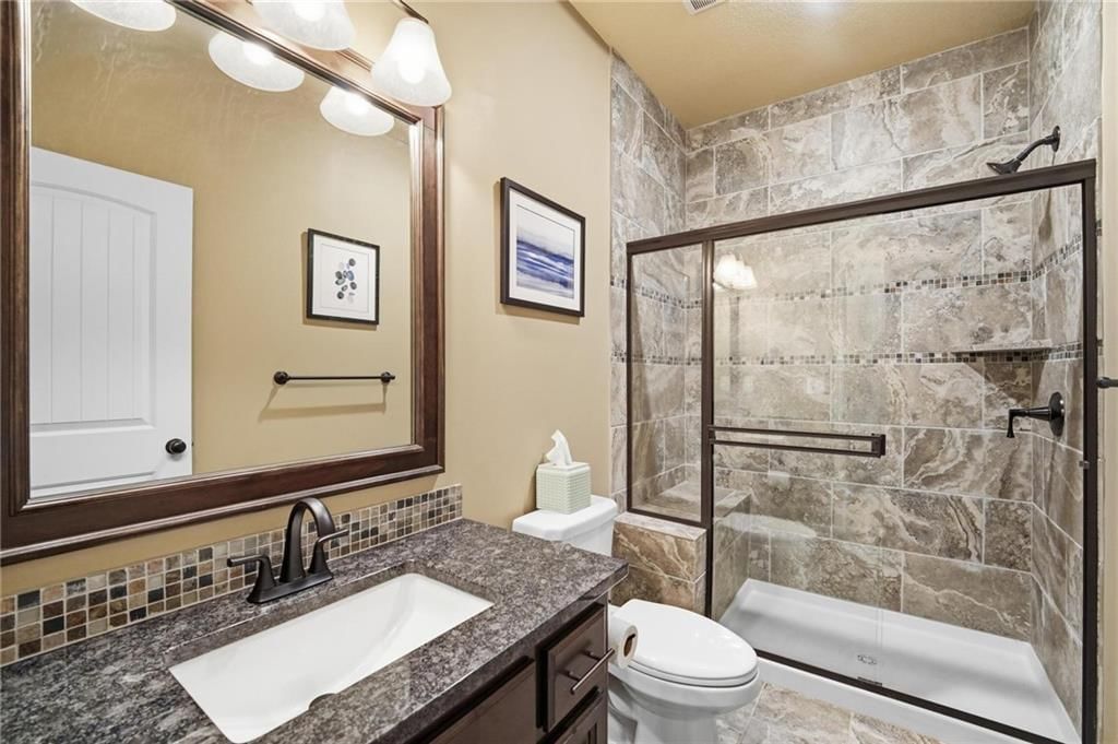 404 SE Mill Creek Drive — photo 27