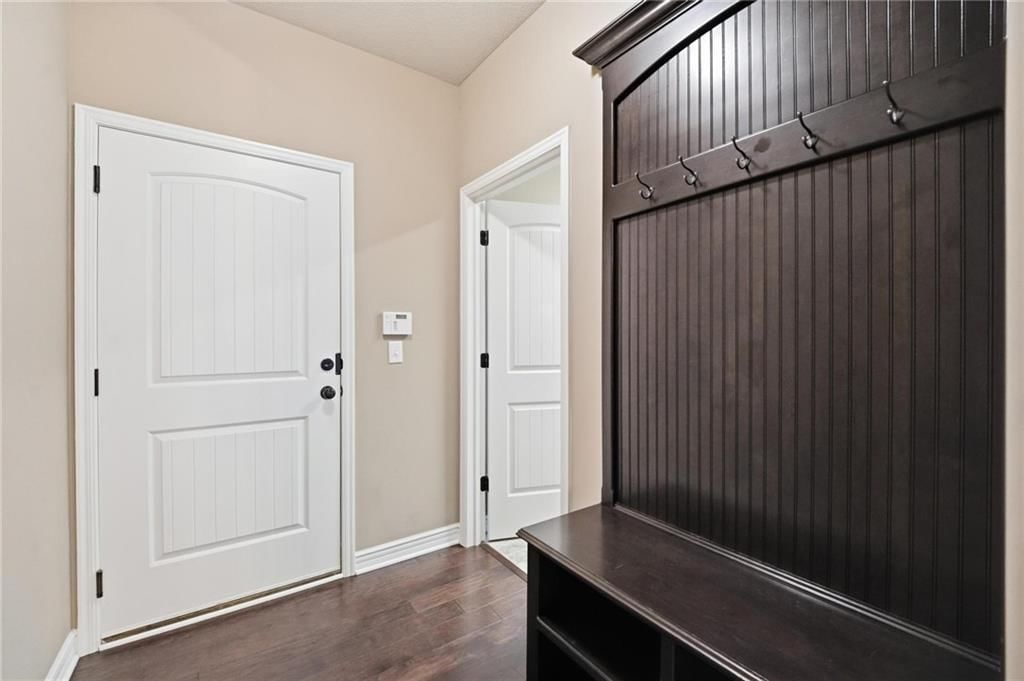 404 SE Mill Creek Drive — photo 31