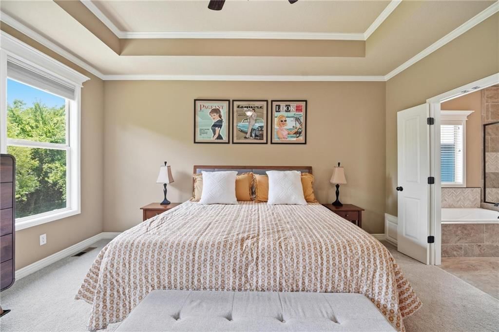 404 SE Mill Creek Drive — photo 35